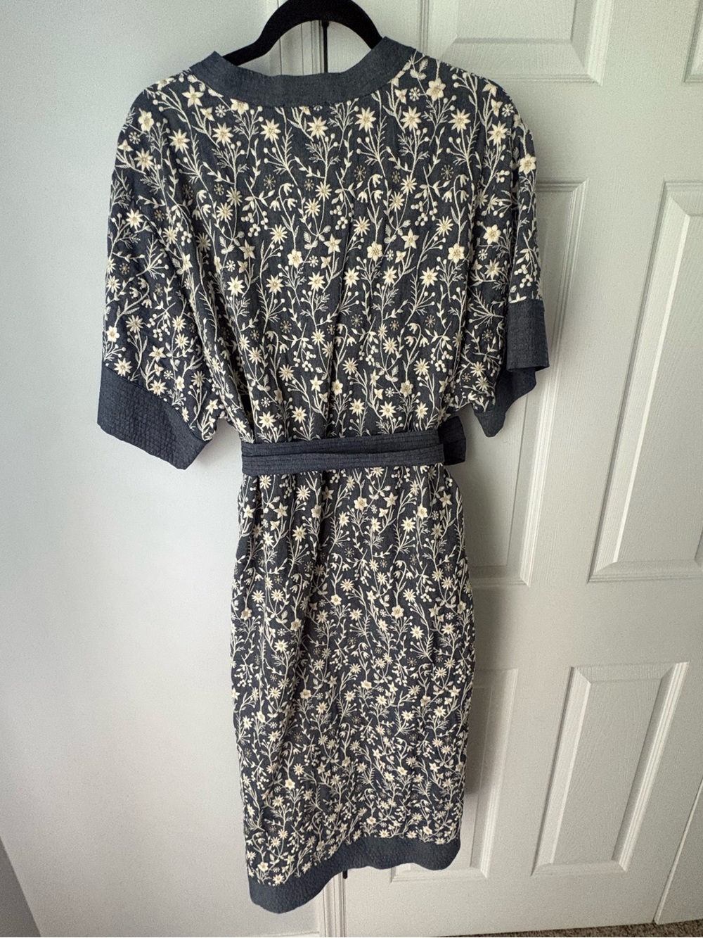 Tuckernuck Embroidered Chambray Wildflower Meadows Prescott Dress XXL - Picture 7 of 10